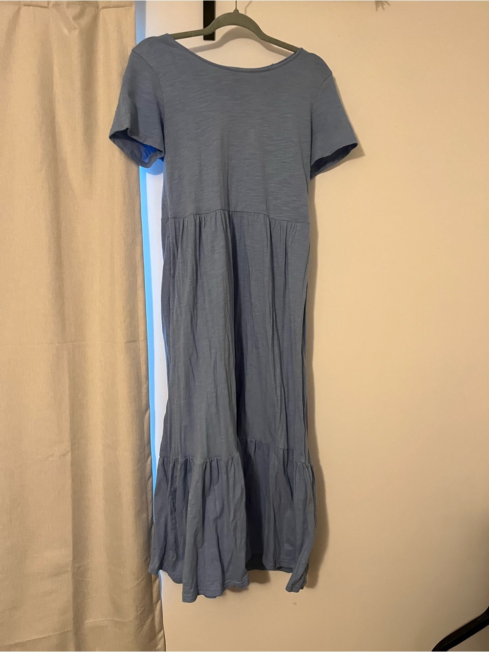 Casual Short Sleeve midi tshirt Dress in light Blue